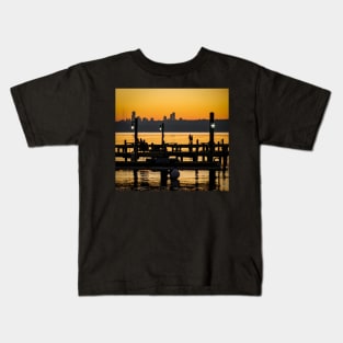 Sunset Lovers in Marina Park Golden Hour Kids T-Shirt